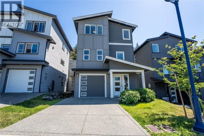 3484 Myles Mansell Rd, Langford