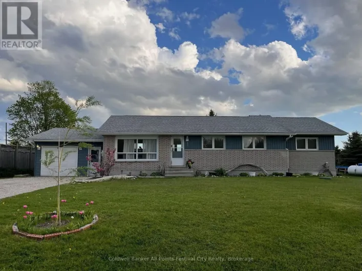 34889 BLACK'S POINT ROAD, Central Huron