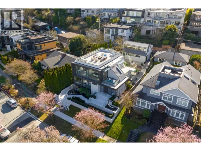 3489 PUGET DRIVE, Vancouver