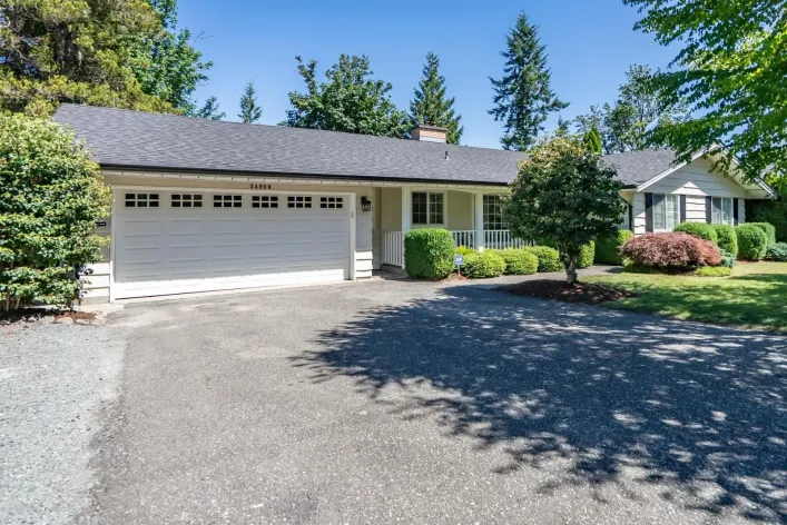 34899 HIGH DRIVE, Abbotsford