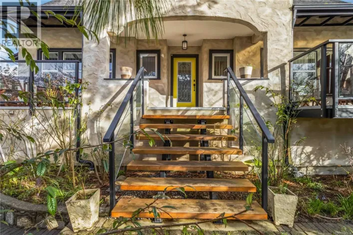 349 Vancouver St, Victoria