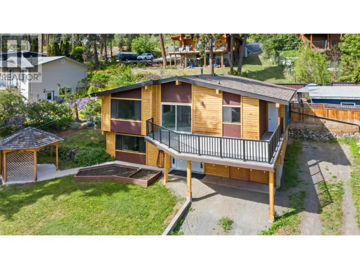 3492 McTaggart Road, West Kelowna