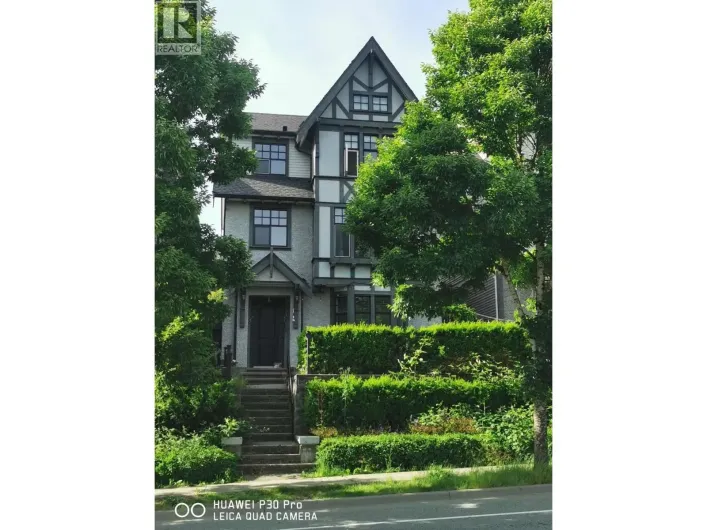 3497 DAVID AVENUE, Coquitlam