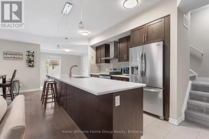 35 - 107 WESTRA DRIVE, Guelph