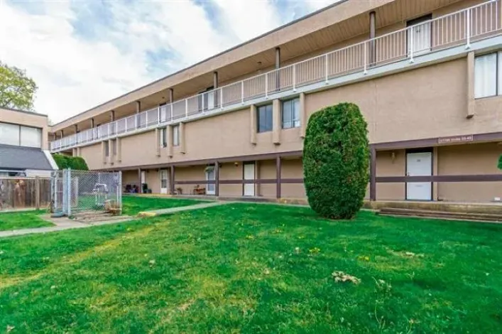 Row / Townhouse for sale: 35 17706 60 AVENUE, Surrey