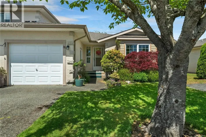 35 2055 Galerno Rd, Campbell River
