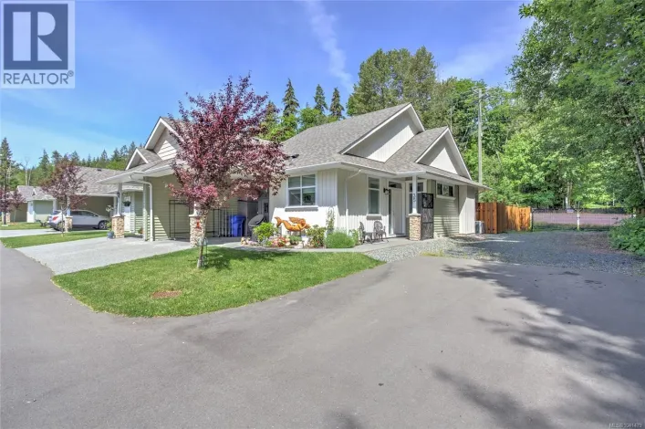 35 300 Grosskleg Way, Lake Cowichan
