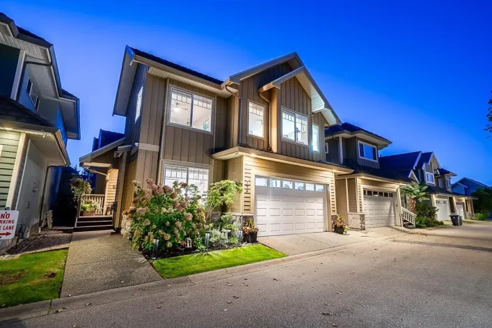 35 3363 ROSEMARY HEIGHTS CRESCENT, Surrey