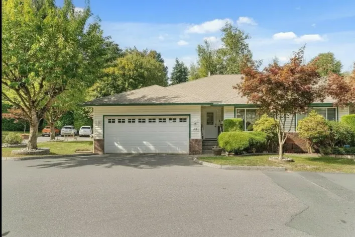 35 34250 HAZELWOOD AVENUE, Abbotsford