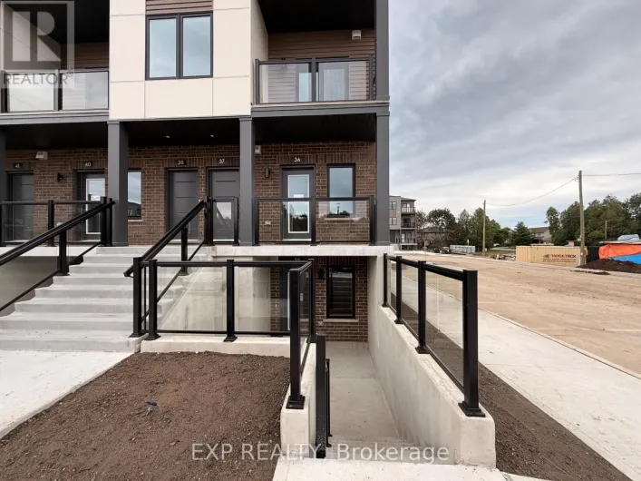 35 - 42 LOWES RD. WEST ROAD, Guelph