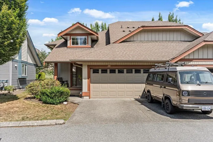35 45545 TAMIHI WAY|Garrison Crossing, Chilliwack