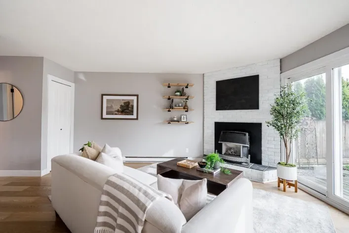 35 46689 FIRST AVENUE|Chilliwack Proper East, Chilliwack