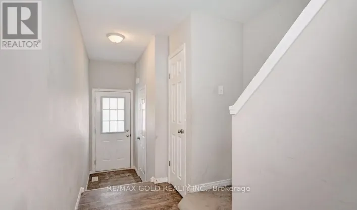35 - 50 PINNACLE DRIVE, Kitchener