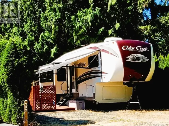 35 6050 Island Hwy W, Qualicum Beach