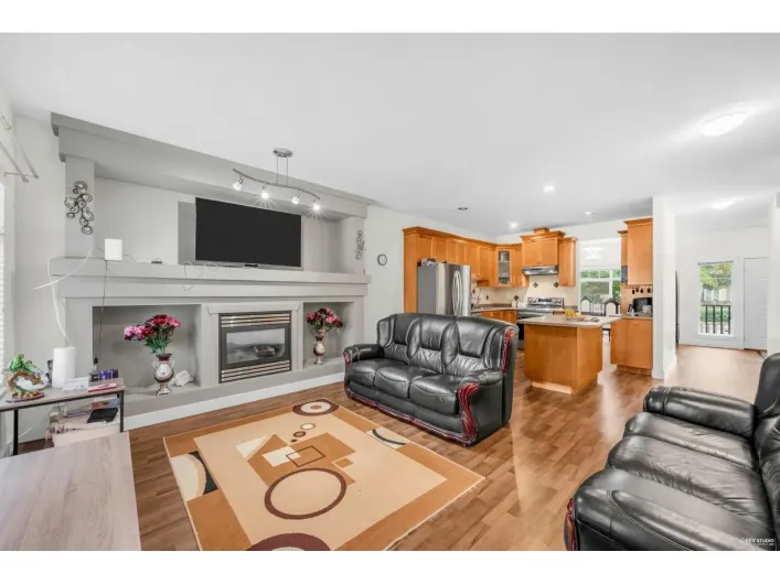 35 6195 168 STREET, Surrey