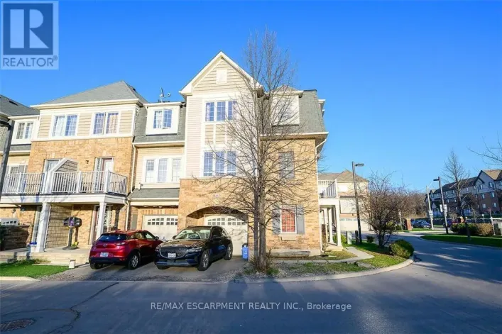 35 - 7 SIRENTE DRIVE, Hamilton
