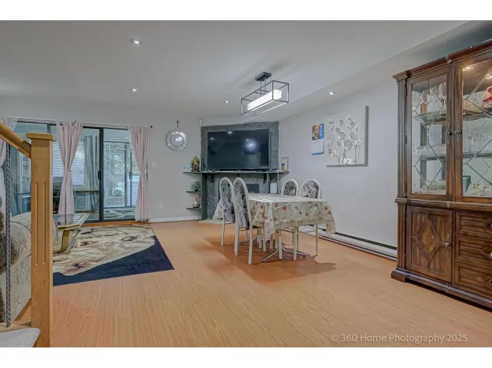 35 7533 140 STREET, Surrey