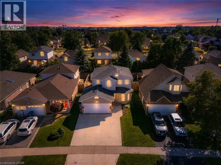 35 BORLAND Drive, Guelph