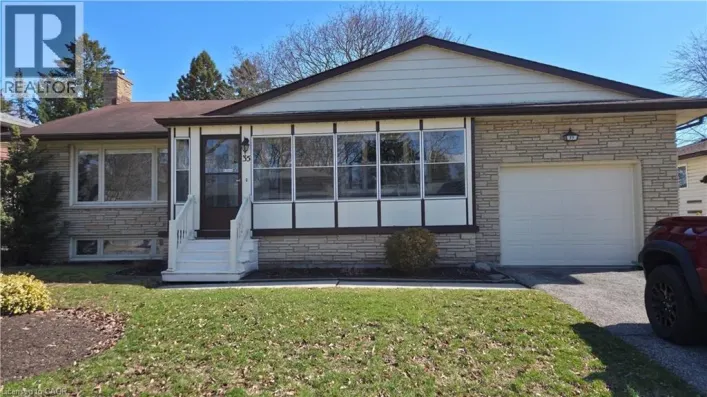 35 BRADLEY Drive, Kitchener