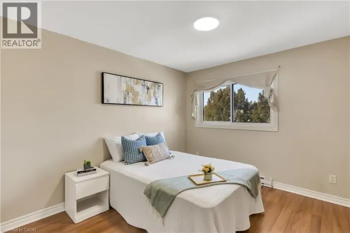 35 BRECKENRIDGE Drive Unit# 28, Kitchener