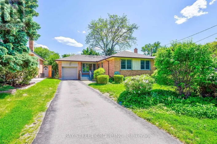35 CAMWOOD CRESCENT, Toronto