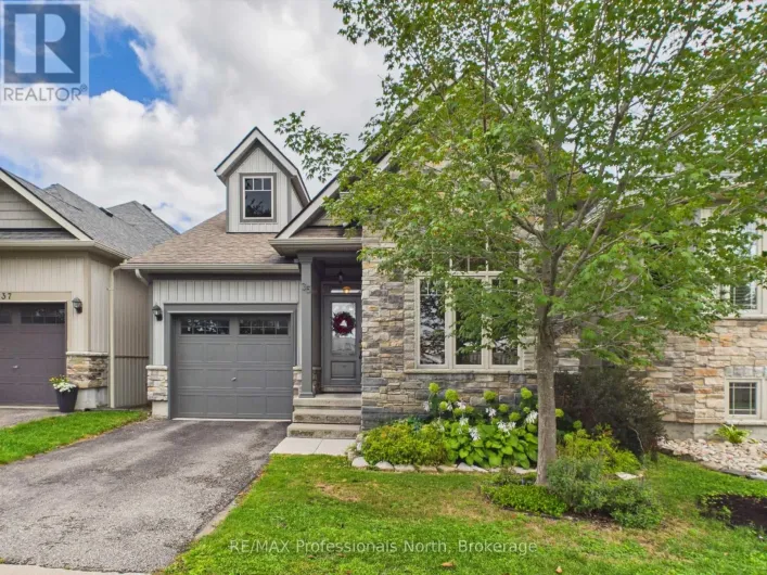 35 CANTERBURY CIRCLE, Orillia