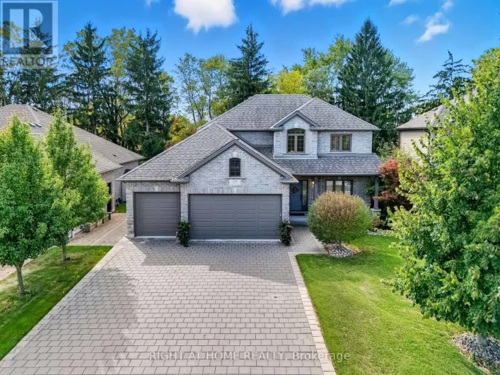 35 CAVERHILL CRESCENT, Middlesex Centre