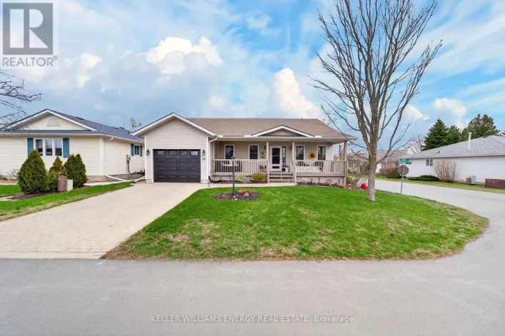 35 CRETNEY DRIVE, Prince Edward County