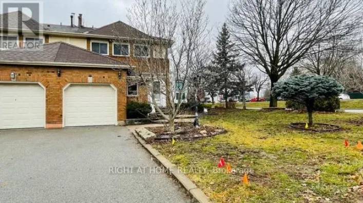 35 DAVIES CRESCENT, Whitby