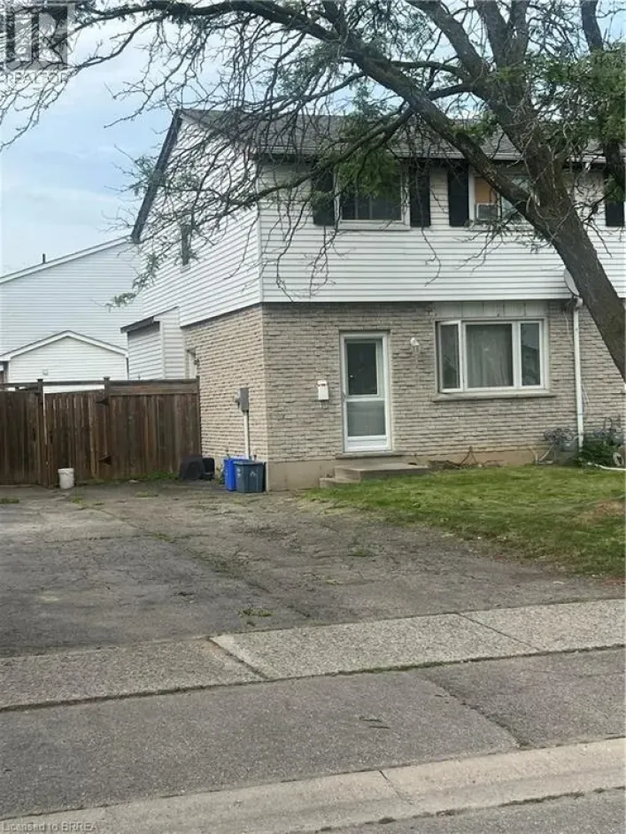 35 DEBBY Crescent, Brantford