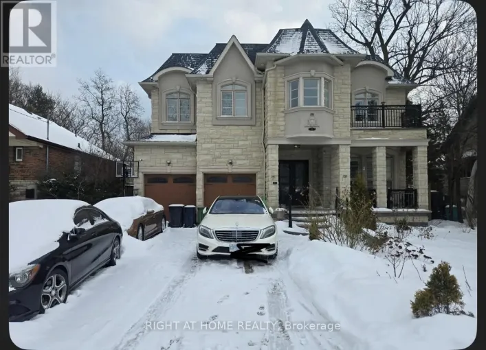 35 DRAKE CRESCENT, Toronto