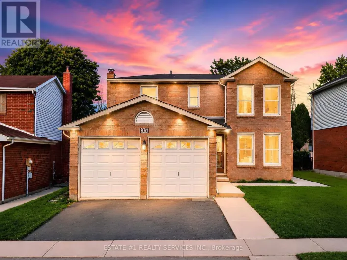 35 GOLDEN MEADOW DRIVE, Kitchener