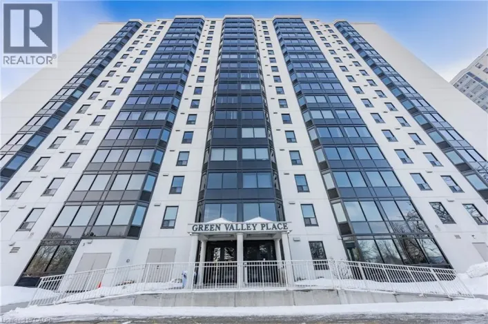 35 GREEN VALLEY Drive Unit# 1002, Kitchener