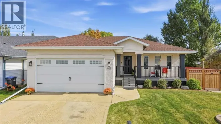 35 Heenan Crescent, Sylvan Lake