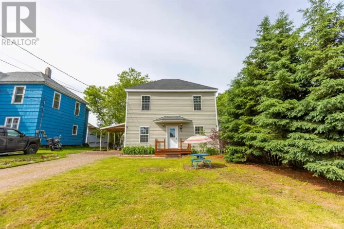 35 Hickman Street, Amherst
