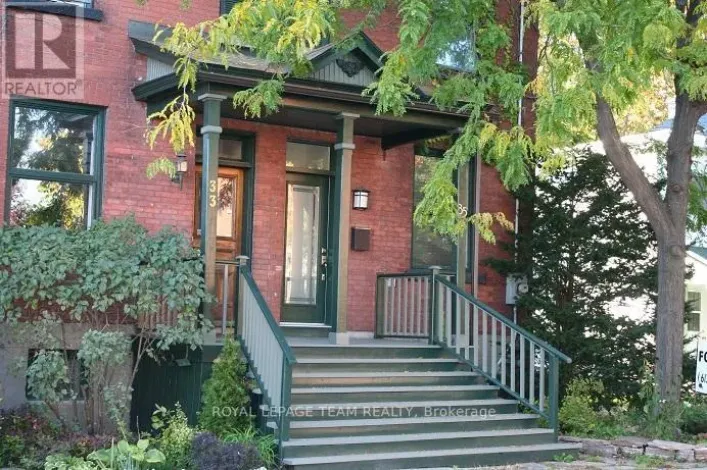 35 IVY CRESCENT, Ottawa