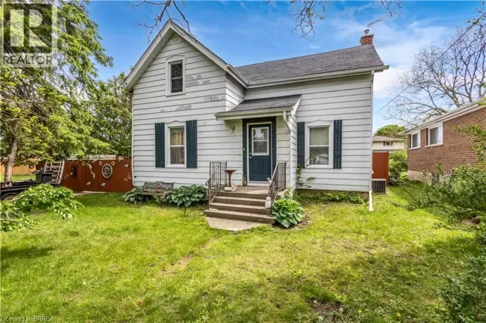 House for sale: 35 JAMES Avenue, Brantford