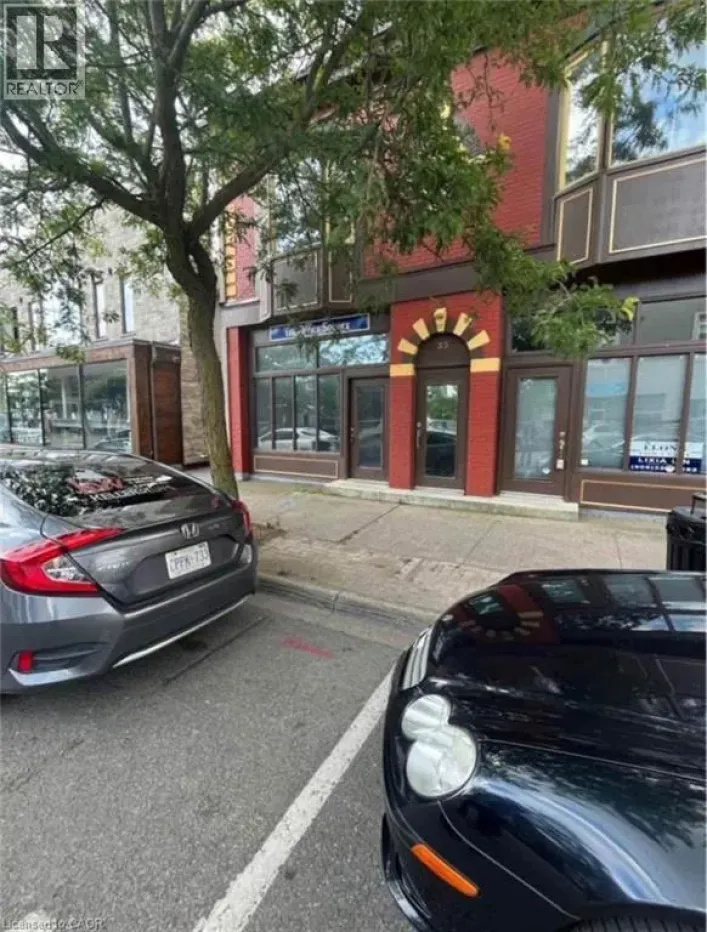 35 JARVIS Street Unit# 202, Fort Erie