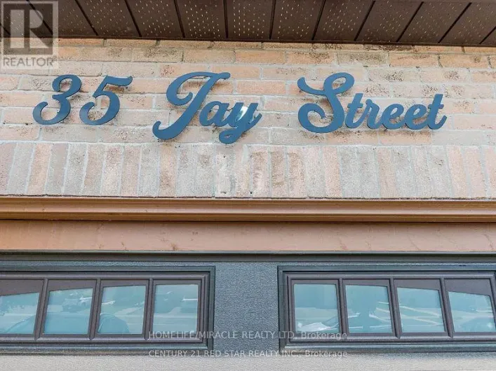 35 JAY STREET, Brampton