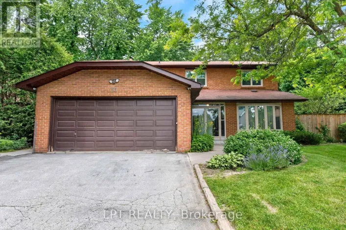 35 KILCHURN CASTLE DRIVE, Toronto