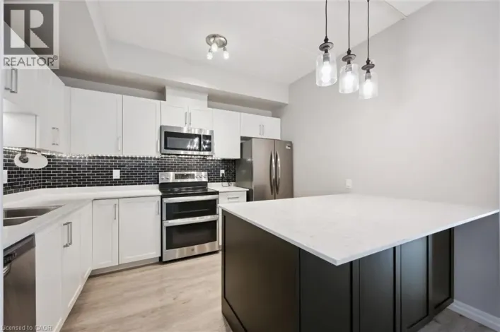 35 KINGSBURY Square Unit# 214, Guelph