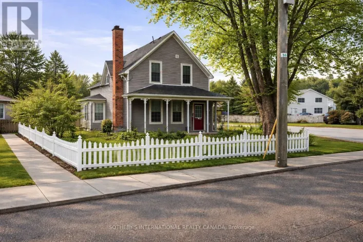 35 LAKE STREET, Prince Edward County