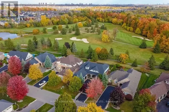 35 LINKS LANE, Brampton
