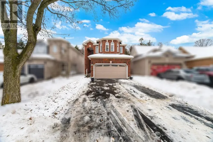 35 MARKWOOD CRESCENT, Whitby