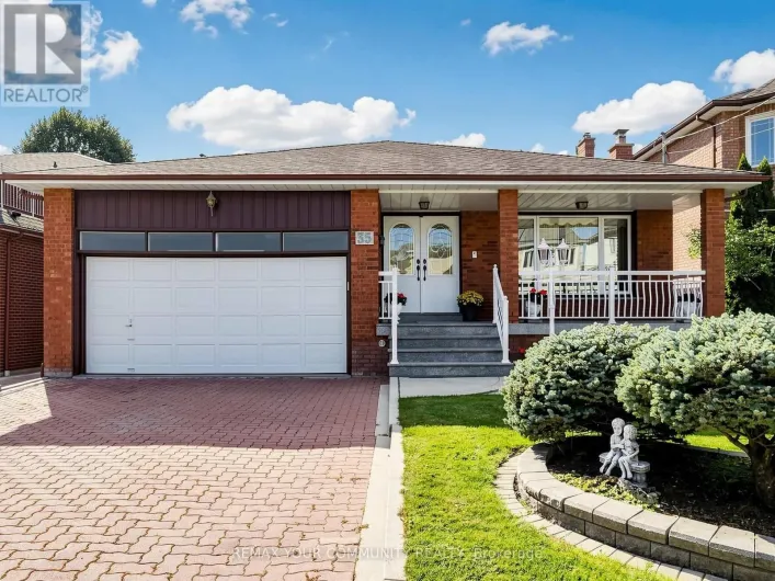 35 MAY AVENUE, Richmond Hill