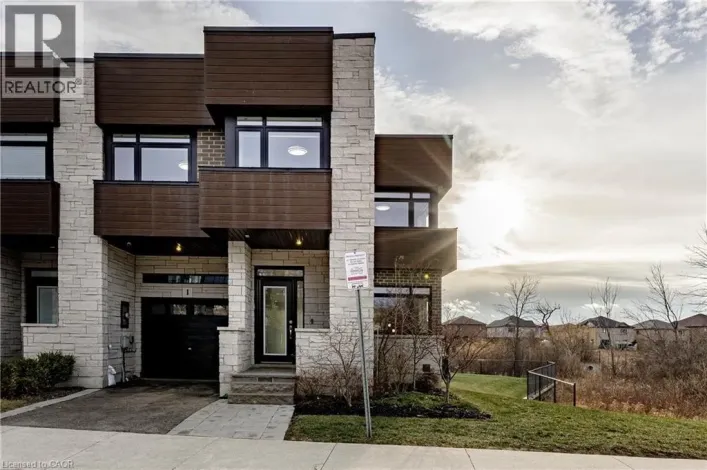 35 MIDHURST Heights Unit# 1, Hamilton