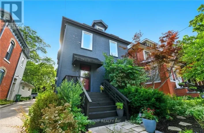 35 MOUNTAIN AVENUE, Hamilton