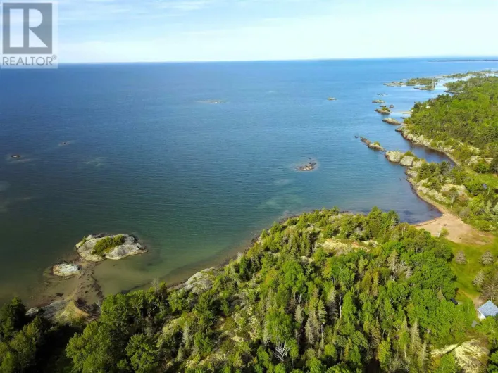 35 Pine Ridge RD, Huron Shores