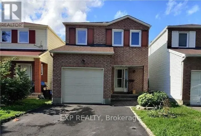 35 RAJ TERRACE, Ottawa