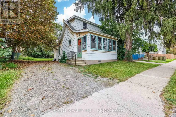 House for sale: 35 REGENT STREET, Thorold